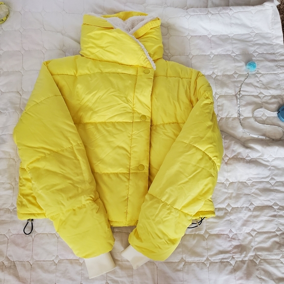 New urban outfitters winter jacket - Picture 1 of 12